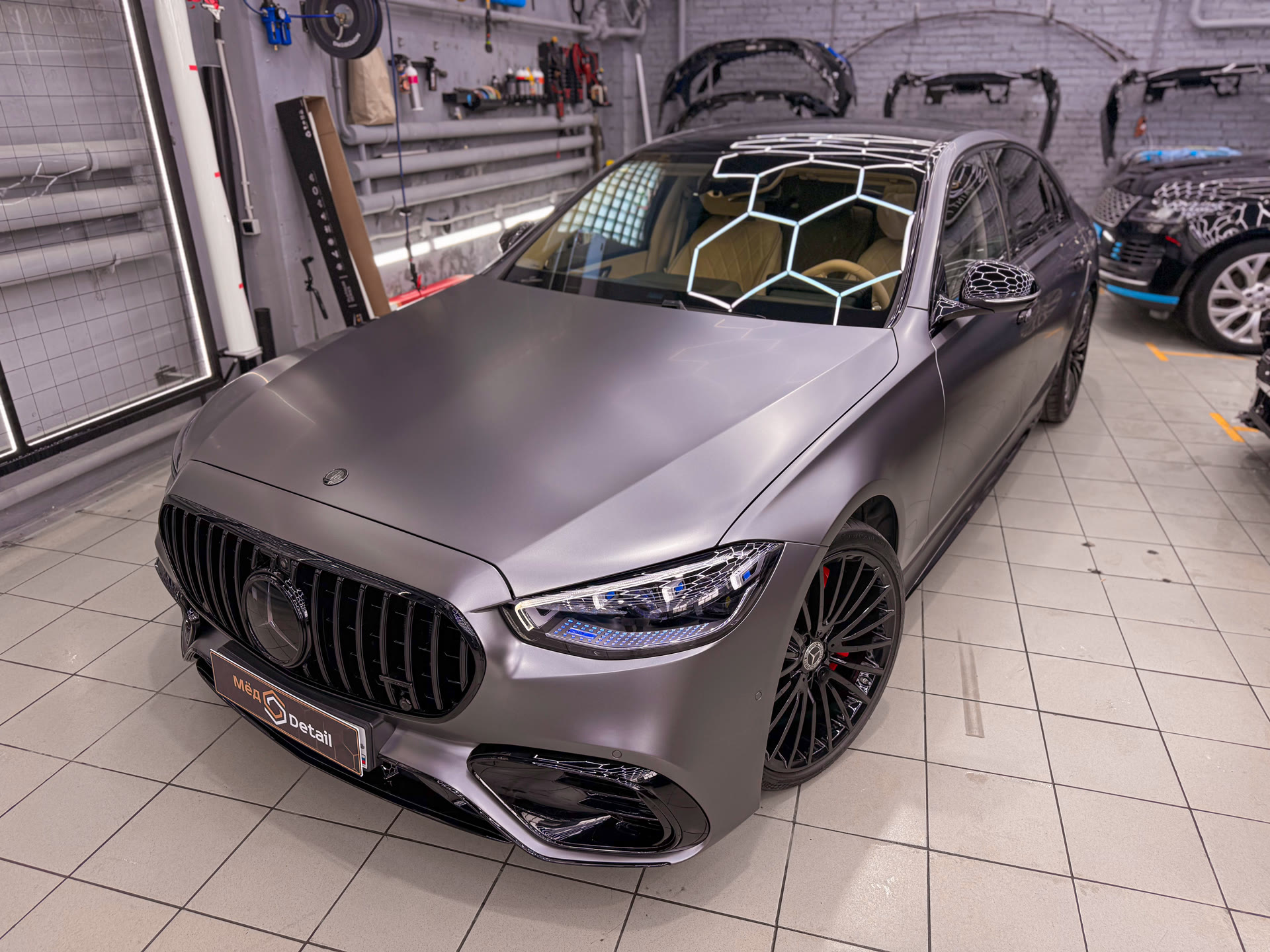 Преображение Mercedes-Benz S-Class W223 в стиле Mercedes-AMG S 63