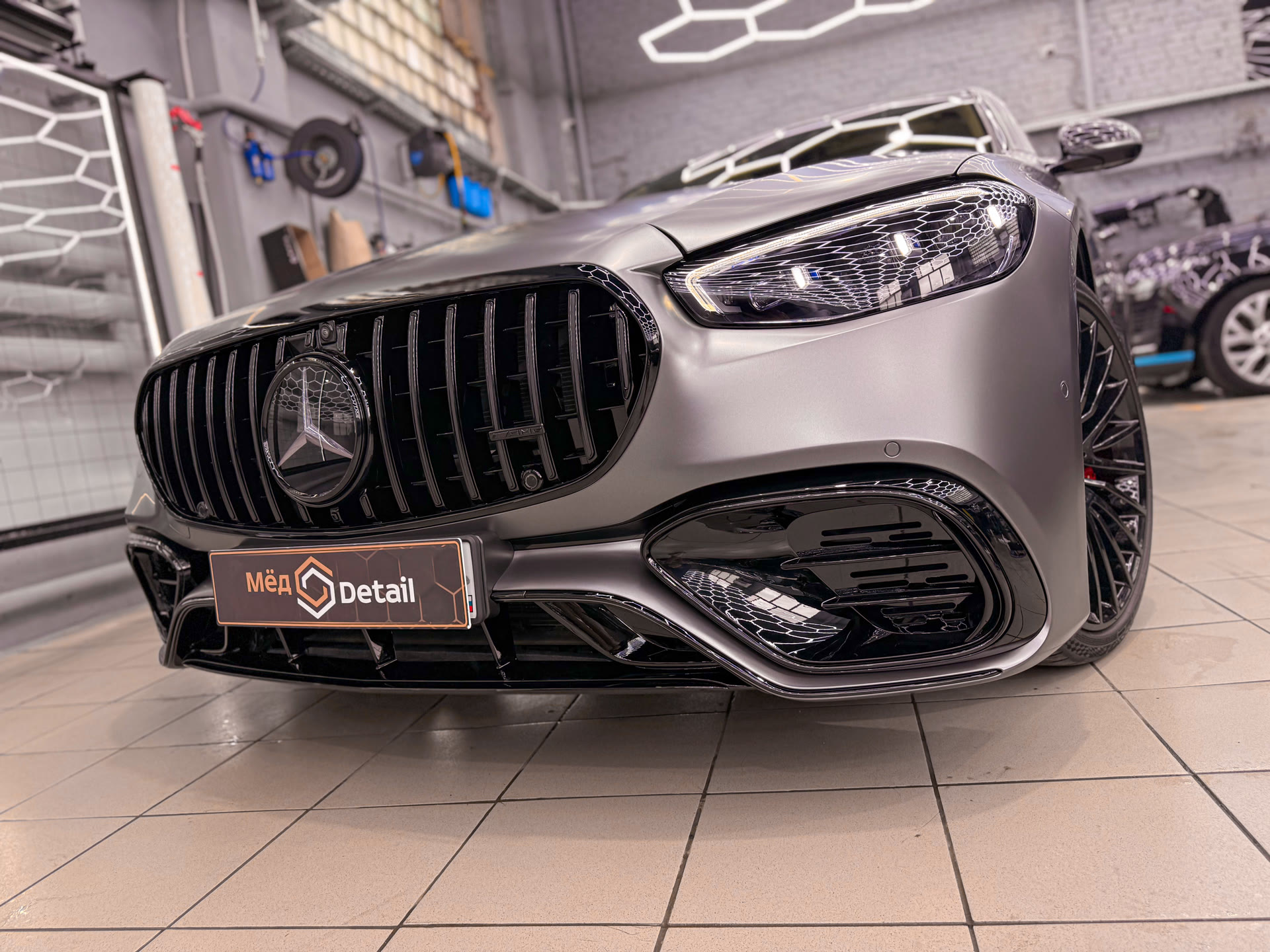 Преображение Mercedes-Benz S-Class W223 в стиле Mercedes-AMG S 63