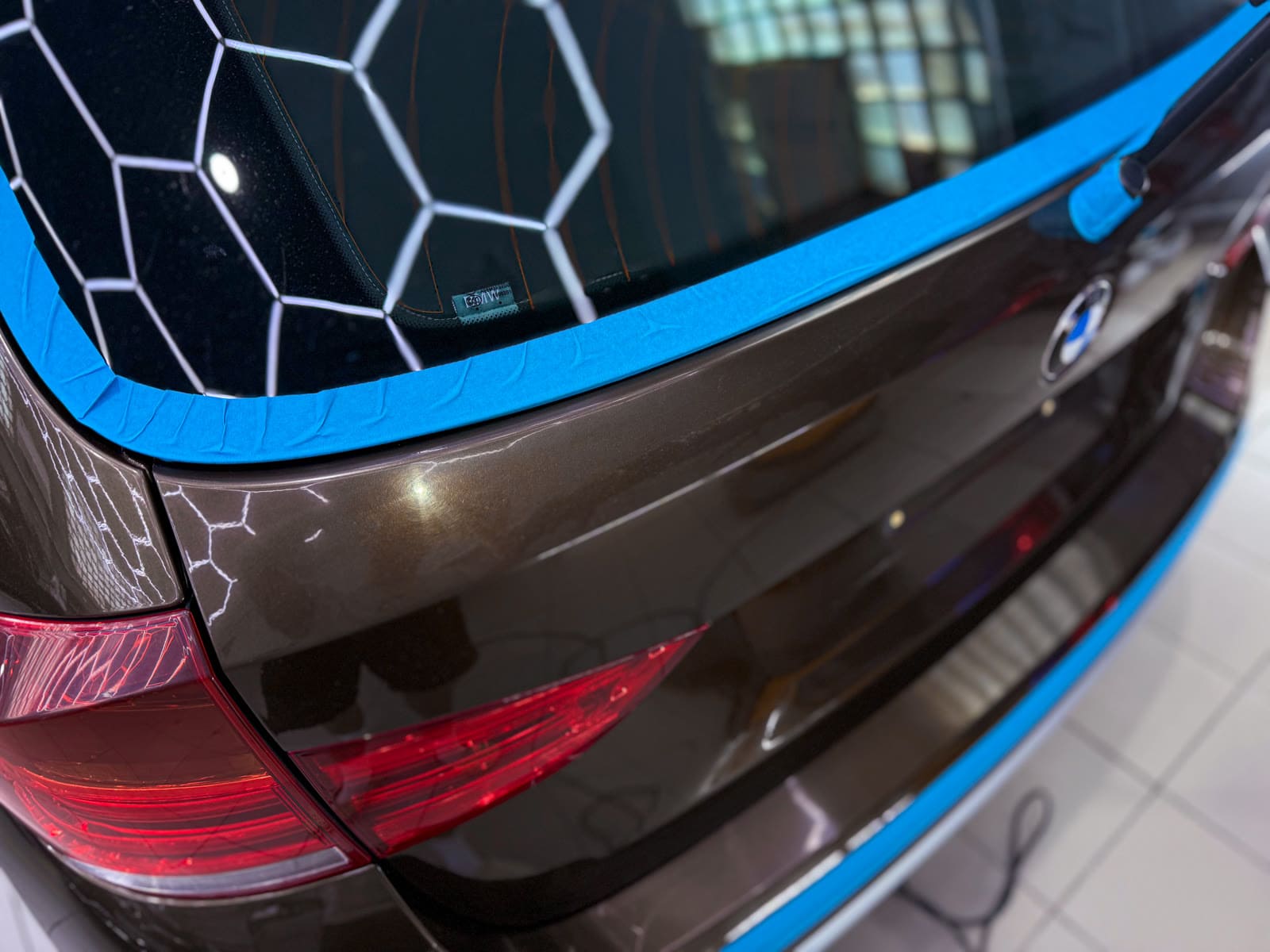 Полировка и химчистка BMW X1 — после защиты глянцевых элементов, кадр 6