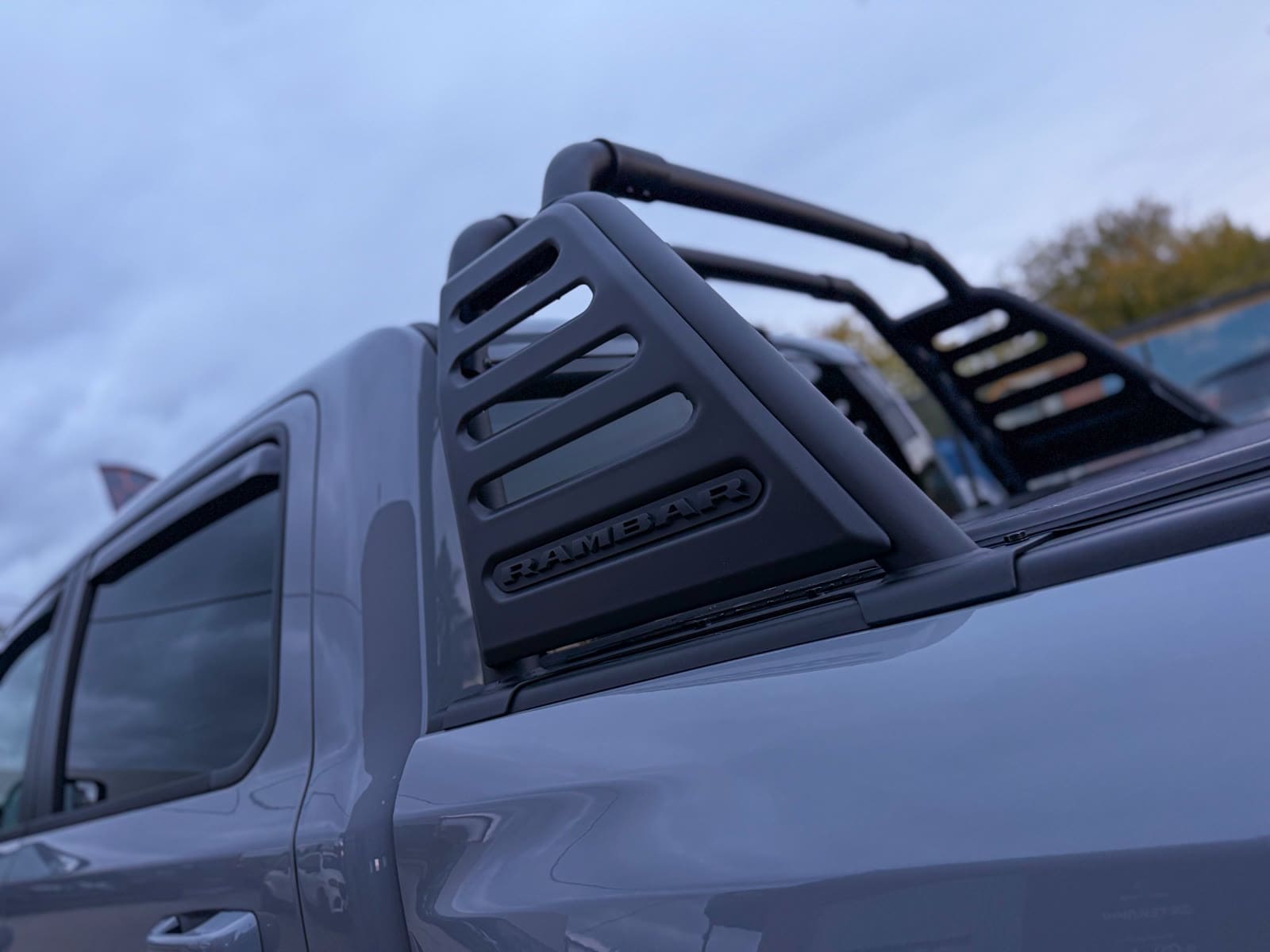 Dodge Ram RHO в цвете Nardo Grey — после защиты глянцевых элементов, кадр 14
